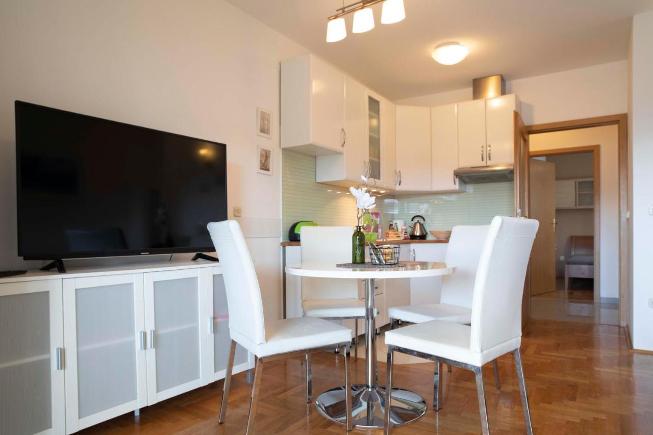 Apartman Adriatic Sea 프로마이나 외부 사진